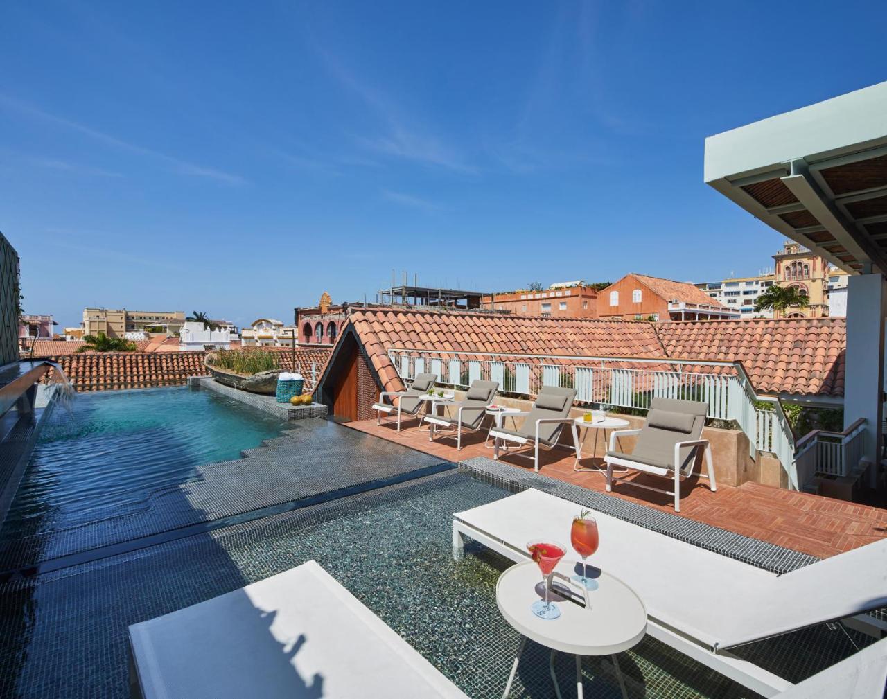 Hotel Boutique Casona Del Colegio Cartagena Exteriér fotografie Rooftop pool