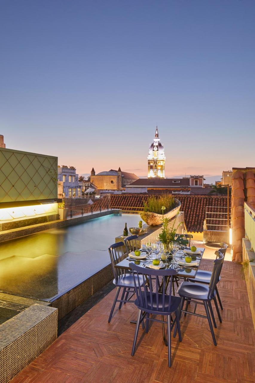 Hotel Boutique Casona Del Colegio Cartagena Exteriér fotografie Rooftop terrace at Hotel Casa 1800